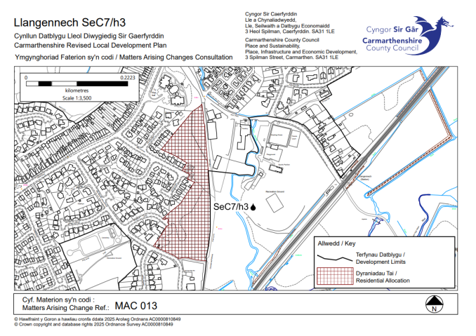 Map titled "Llangennech SeC7/h3," showing development limits and residential allocations in Llangennech, Carmarthenshire. Terfynau Datblygu (development limits) outlined in red hashed lines, with a specific residential allocation area highlighted in red and pink crosshatching near "SeC7/h3." 